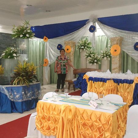 Gazebo Pools And Restaurant Hotel Cabadbaran Bagian luar foto